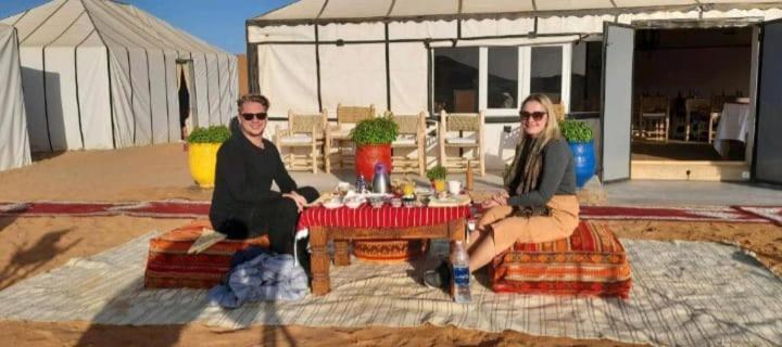 Merzouga Top Luxury Camp Екстериор снимка