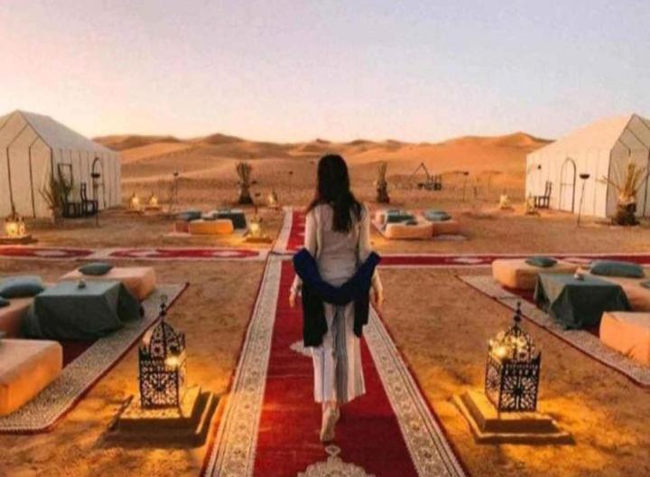 Merzouga Top Luxury Camp Екстериор снимка