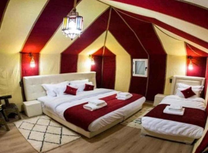 Merzouga Top Luxury Camp Екстериор снимка