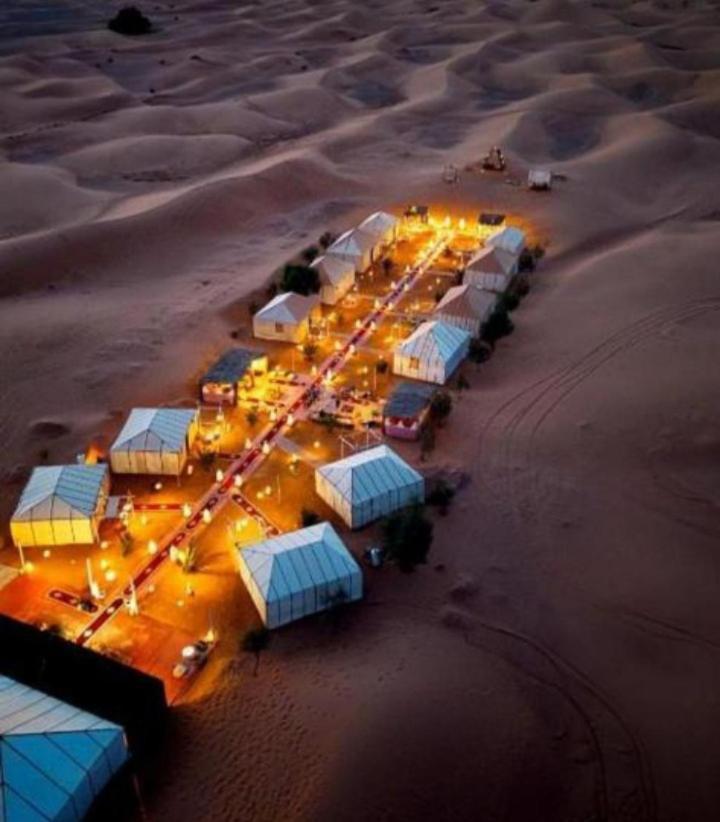 Merzouga Top Luxury Camp Екстериор снимка