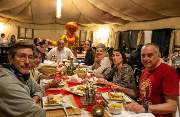 Merzouga Top Luxury Camp Екстериор снимка