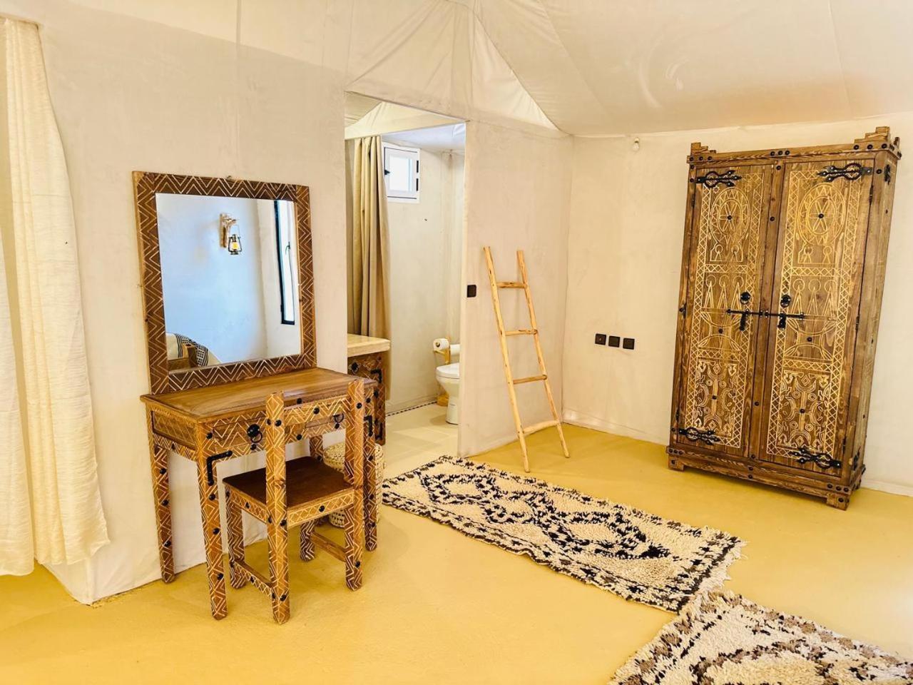 Merzouga Top Luxury Camp Екстериор снимка